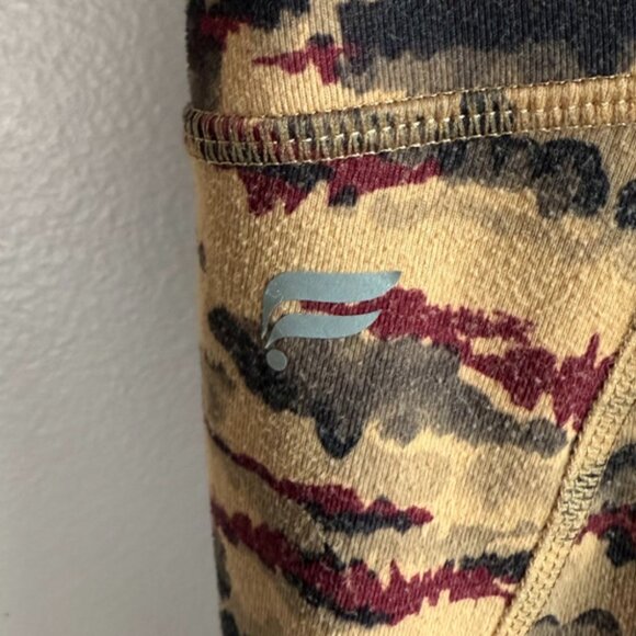 Fabletics Cacao Tigress On-The-Go PowerHold High-Waisted Mesh Leggings - Picture 7 of 12